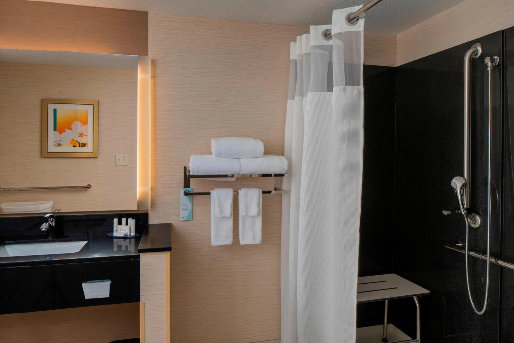 Fairfield Inn & Suites by Marriott Batesville Eksteriør bilde
