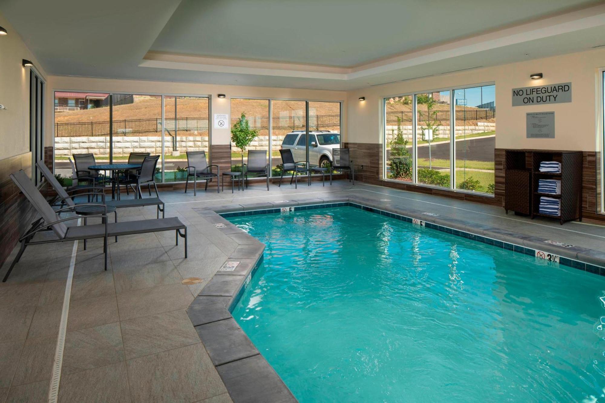 Fairfield Inn & Suites by Marriott Batesville Eksteriør bilde
